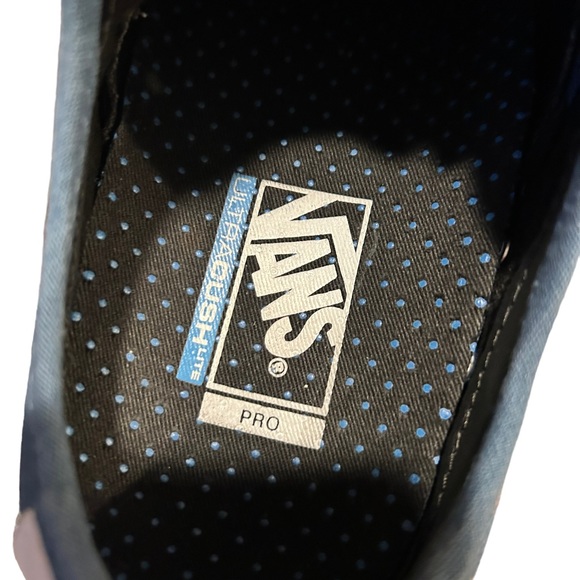 Vans Chima Ferguson Ultracush Blue Suede Shoes - Picture 7 of 10